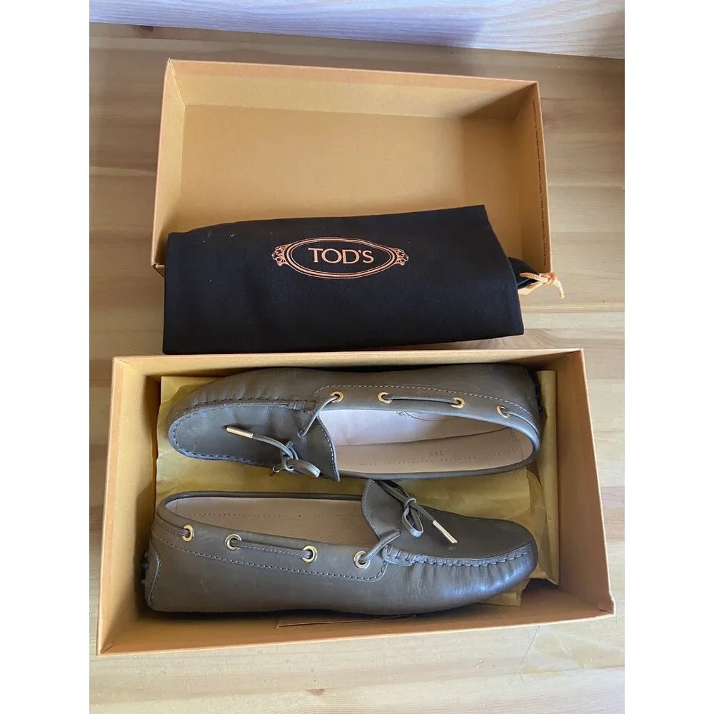 TOD’S Gommino Driving Shoes Size 38,5 (US 8,5) Gray Flat Leather - Picture 7 of 8